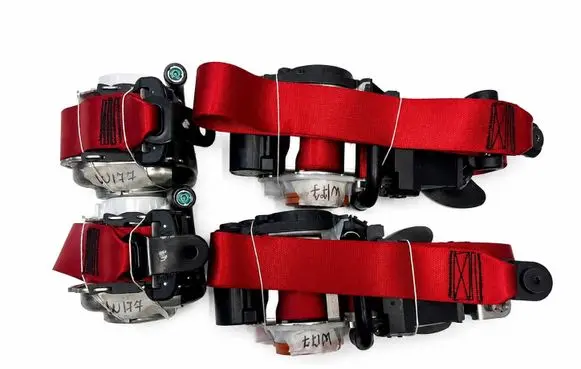 Mercedes-Benz GLA H247 Set of seat belts