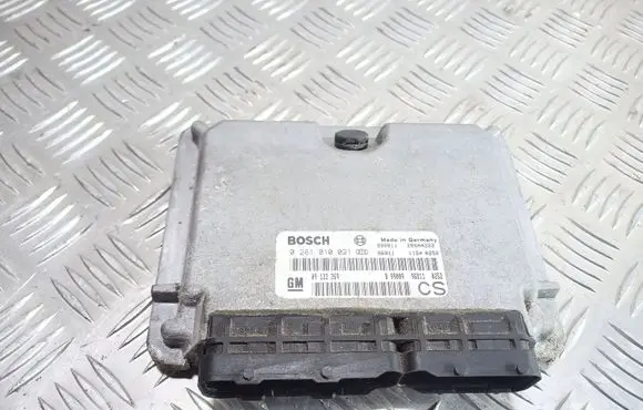 Opel Zafira A Engine control unit/module 0281010021