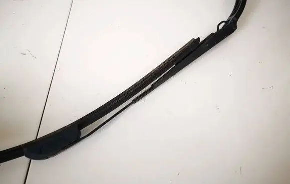 Subaru Legacy Front wiper blade arm