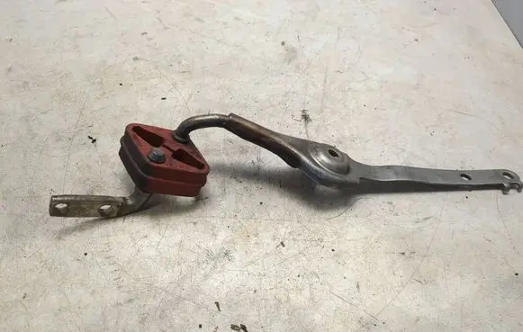 Muffler mount bracket/holder