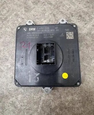 BMW i3 Xenon control unit/module 7492026