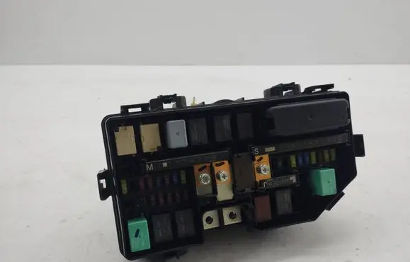 Honda CR-V Fuse module 230R202HGD