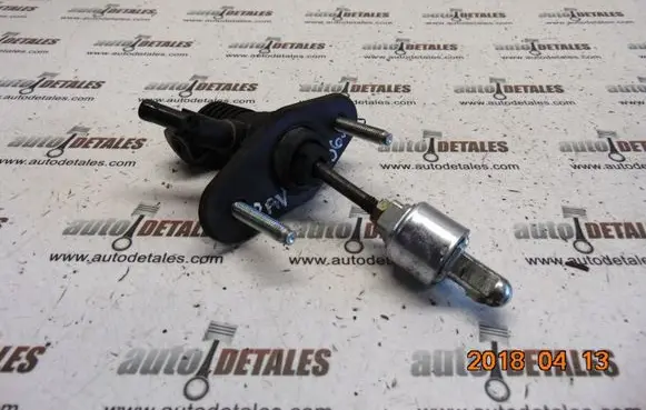 Toyota RAV 4 (XA30) Clutch master cylinder
