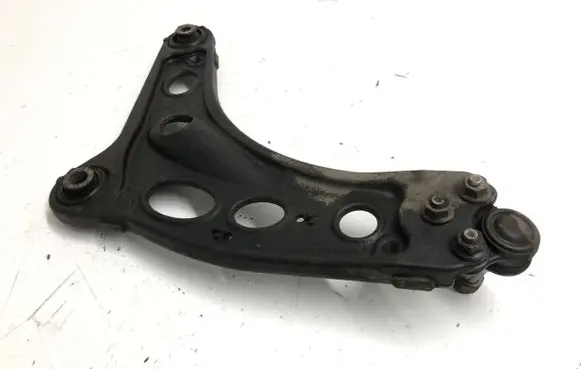 Opel Vivaro Front lower control arm/wishbone 8200395034 93853465