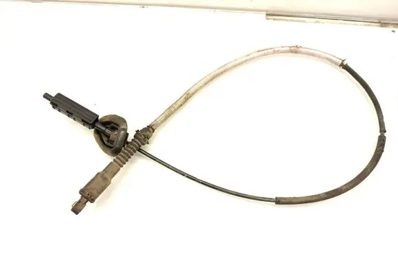 Jeep Grand Cherokee Gear shift cable linkage 68144637AD