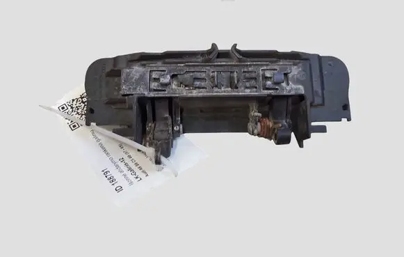 Audi A6 S6 C5 4B Rear door exterior handle 4B0839885