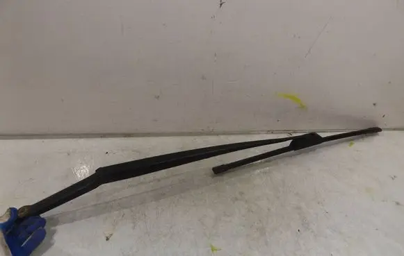 BMW 3 E46 Front wiper blade arm