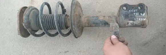 Toyota Avensis T220 Front shock absorber/damper
