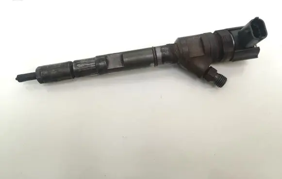Hyundai H-1, Starex, Satellite Fuel injector 338004A500 8863002961403 0445110