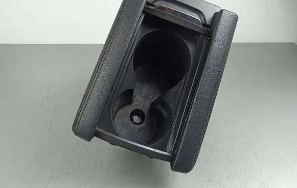MG ZS Cup holder front 10297298