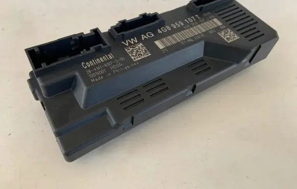 Audi A7 S7 4G Tailgate/trunk control unit/module 4G8959107T 4G8959107J