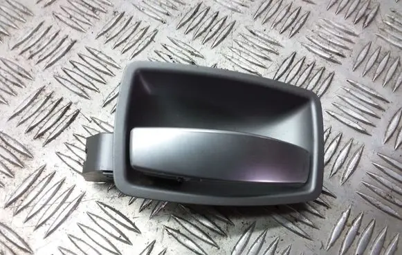 BMW 7 E65 E66 Front door interior handle 7024303