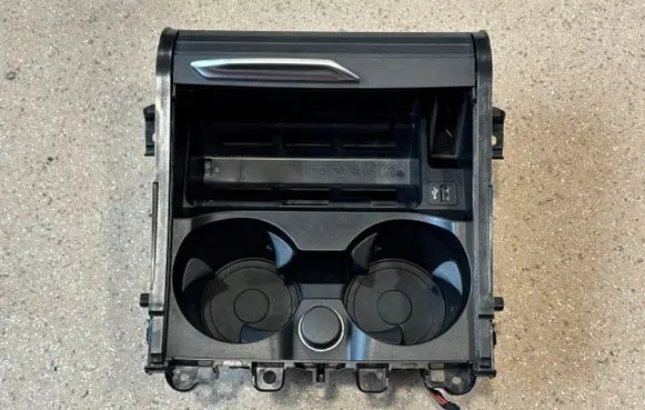 BMW X3 G01 Cup holder front 9392685