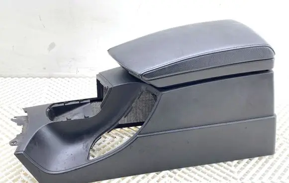 BMW X3 E83 Center console 3400692