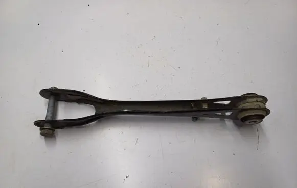 BMW 5 G30 G31 Rear upper control arm/wishbone 6861114
