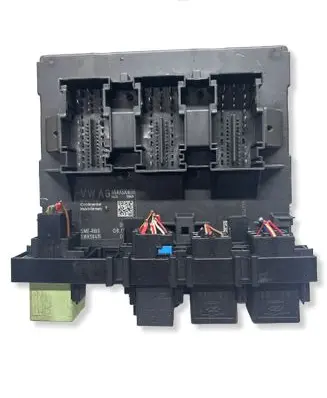 Volkswagen PASSAT B7 Comfort/convenience module 3AA937087H BCMPQ47 5WK50415