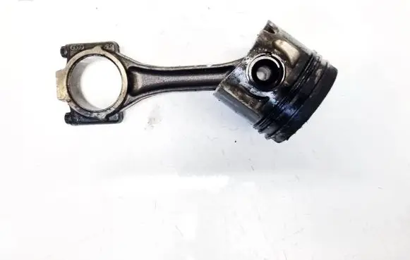 Skoda Octavia Mk2 (1Z) Piston with connecting rod