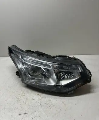 Mitsubishi Outlander Headlight/headlamp 8301C203