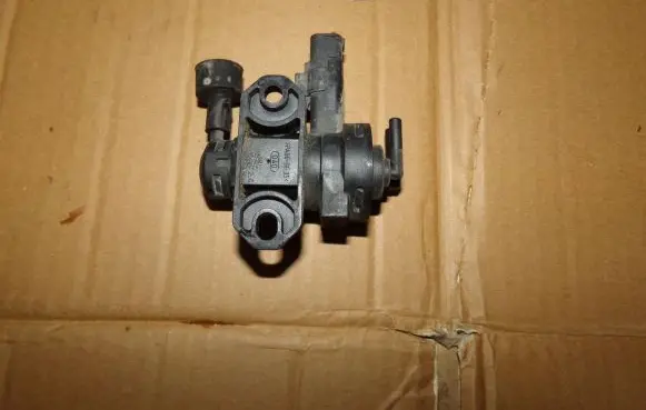 Peugeot 807 Turbo solenoid valve 962891180