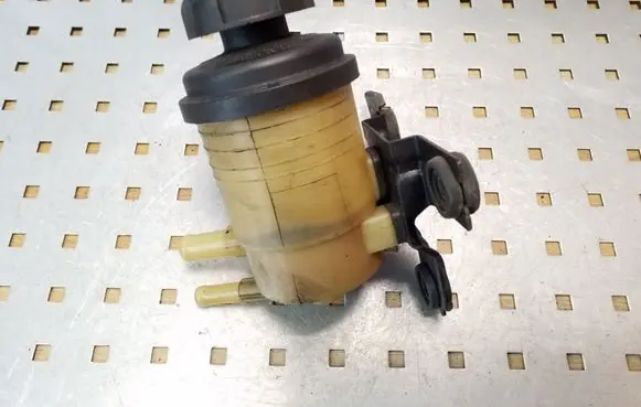 Hyundai Tucson JM Power steering fluid tank/reservoir