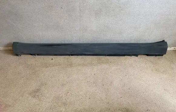 Porsche Macan (95B) Sill 95B853553A