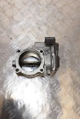 Jeep Grand Cherokee Throttle valve 04815B4057
