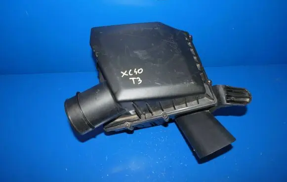 Air filter box