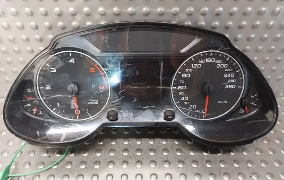 Audi Q5 SQ5 Speedometer (instrument cluster) 8R0920930T