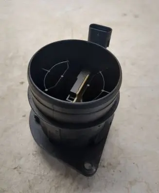 Audi A1 Mass air flow meter 04L906461B