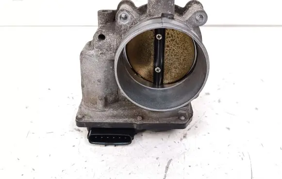 Volvo XC70 Throttle valve 7G9N9F991AA