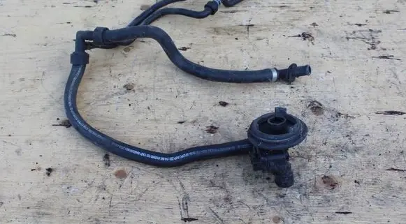 Mercedes-Benz E W211 Engine coolant pipe/hose A2118301196
