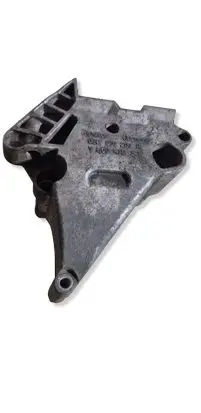 Volkswagen Touran I Engine mounting bracket 03G199207A