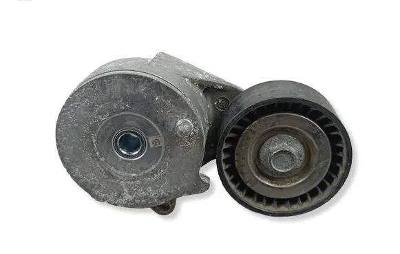 Mitsubishi Outlander IV Generator/alternator belt tensioner