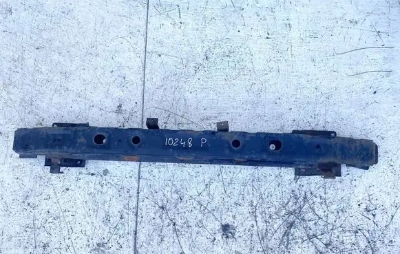 Hyundai Trajet Front bumper cross member