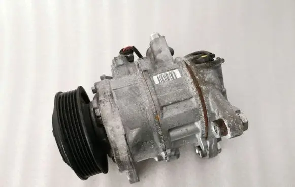 BMW 2 F22 F23 Air conditioning (A/C) compressor (pump) 9330831