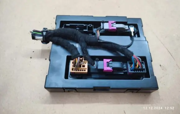 Audi A5 Sportback 8TA Comfort/convenience module 8K0907064