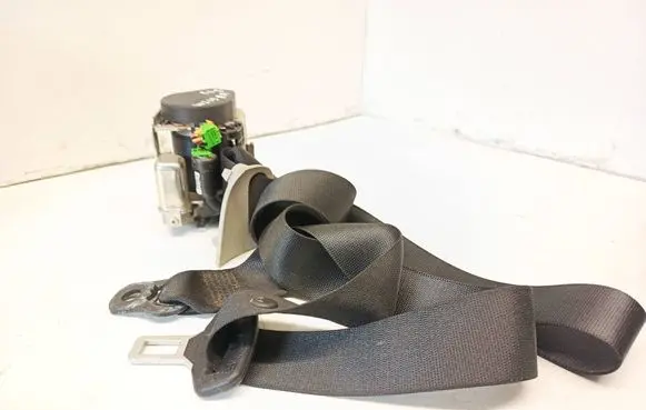 Mercedes-Benz CLS C219 Rear seatbelt 602953100