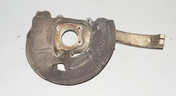 BMW X6 F16 Front wheel hub 6869870 31216869870 6773784