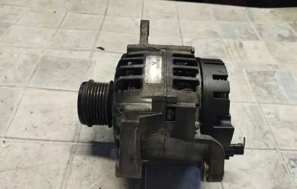 Renault Scenic I Generator/alternator 7711134722 SG10B019 156084
