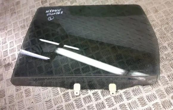 Mitsubishi Outlander Rear door window glass