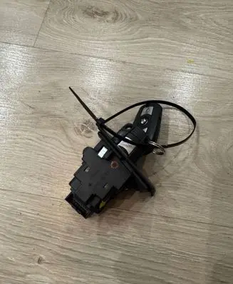 BMW 3 E90 E91 Ignition lock 6954719 10862510 0467120695