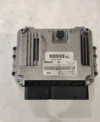 KIA Sorento Engine control unit/module 391144A450 391544A465 0281014673
