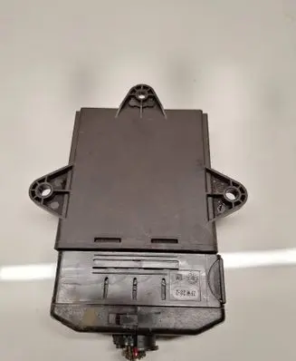 Opel Vectra C Door control unit/module 13111457 5WK46002 360572197