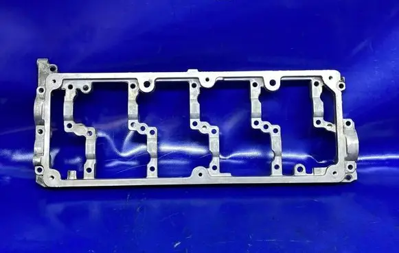 Volkswagen PASSAT B7 Engine head 03L103286A 03L103373J