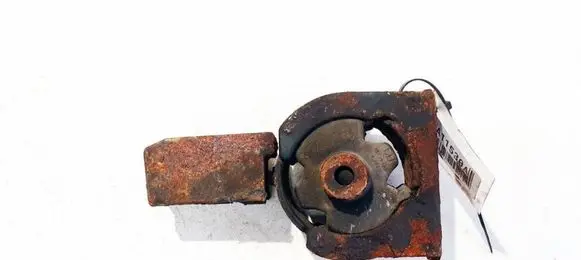Toyota Corolla E120 E130 Engine mount bracket AV74272