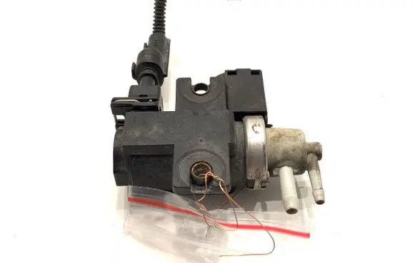 Fiat Croma Fuel pressure regulator 55188059