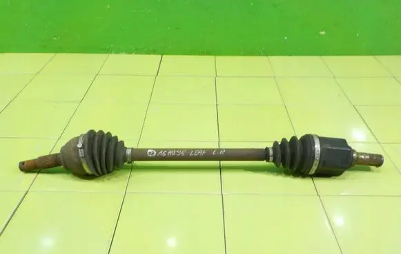 Nissan Leaf I (ZE0) Front driveshaft PRZOD
