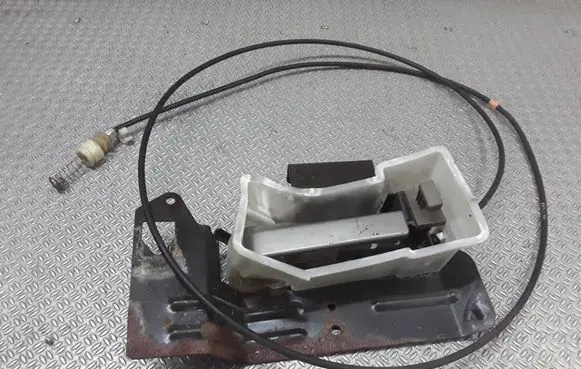Nissan Murano Z50 Engine bonnet (hood) release handle
