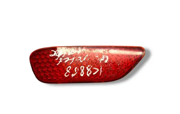 Chevrolet Captiva Rear tail light reflector 96626981