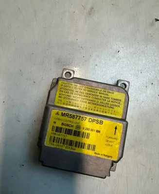 Mitsubishi Colt Airbag control unit/module MR587757 0285001686 PMR587757